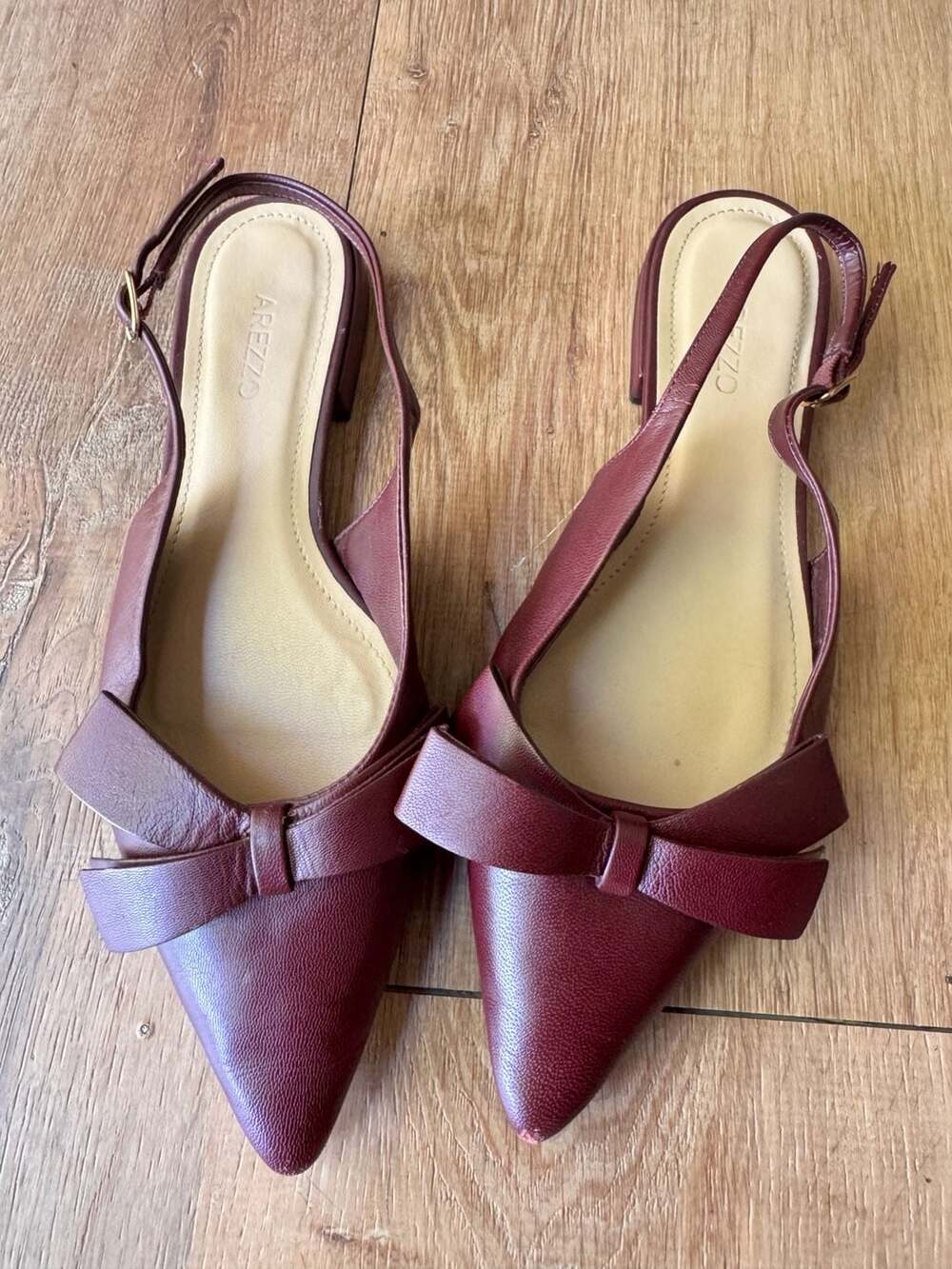 Classy vibes Arezzo Burgundy Leather Bow Pointed Toe Slingback Flats Size 6B